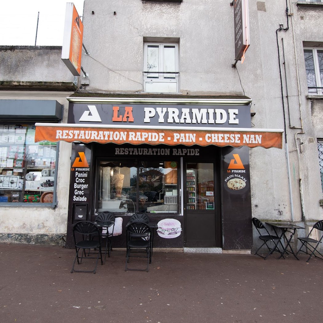La Pyramide 2